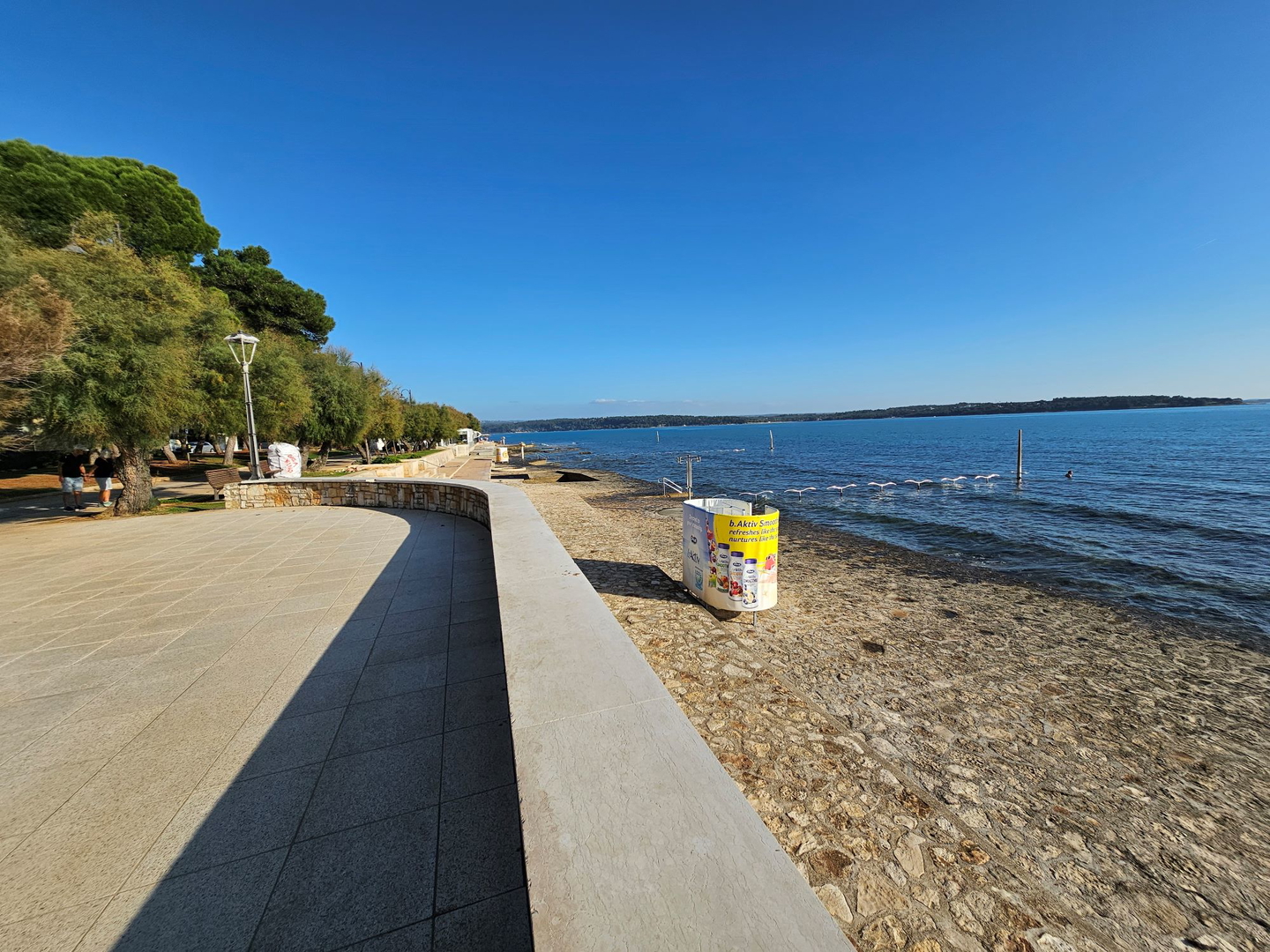 Apartment in Novigrad on the ground floor near the beach and the sea
