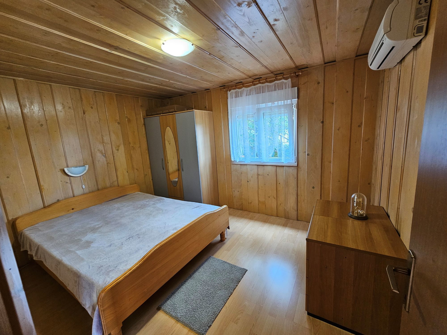 Apartment in Novigrad on the ground floor near the beach and the sea