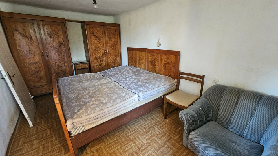 Casa in pietra vicino a San Lorenzo, a soli 2,5 km dalla spiaggia e dal mare