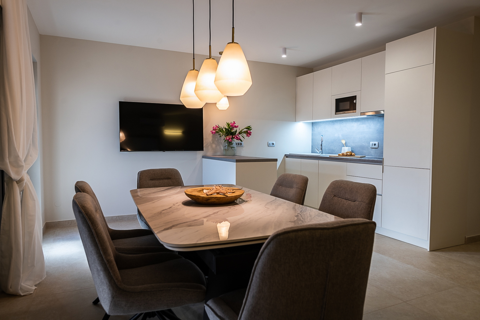 New apartment in Novigrad just 300 m from the sea for long-term rent
