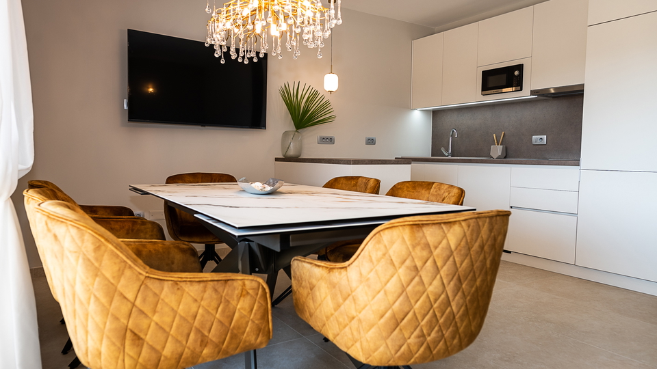 Apartment Novigrad 300 meters from the beach and the sea