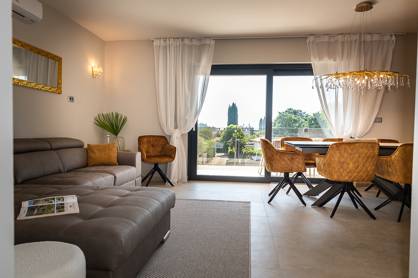 Apartment Novigrad 300 meters from the beach and the sea