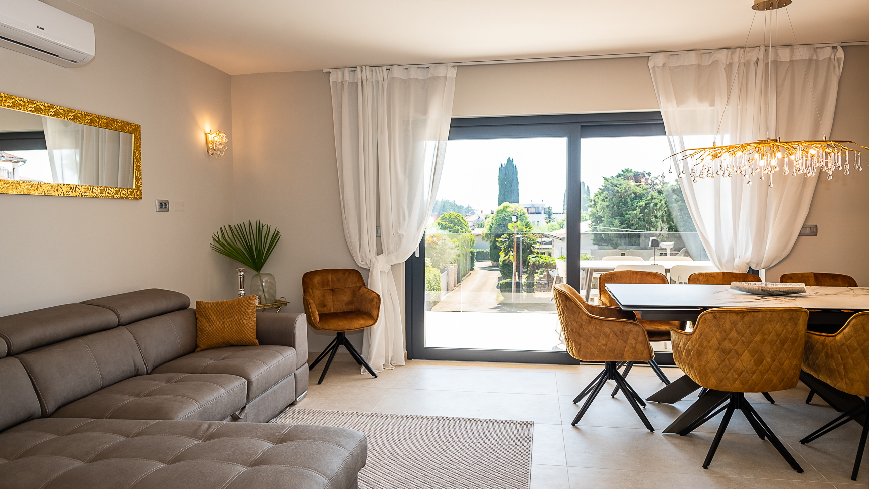 Apartment Novigrad 300 meters from the beach and the sea