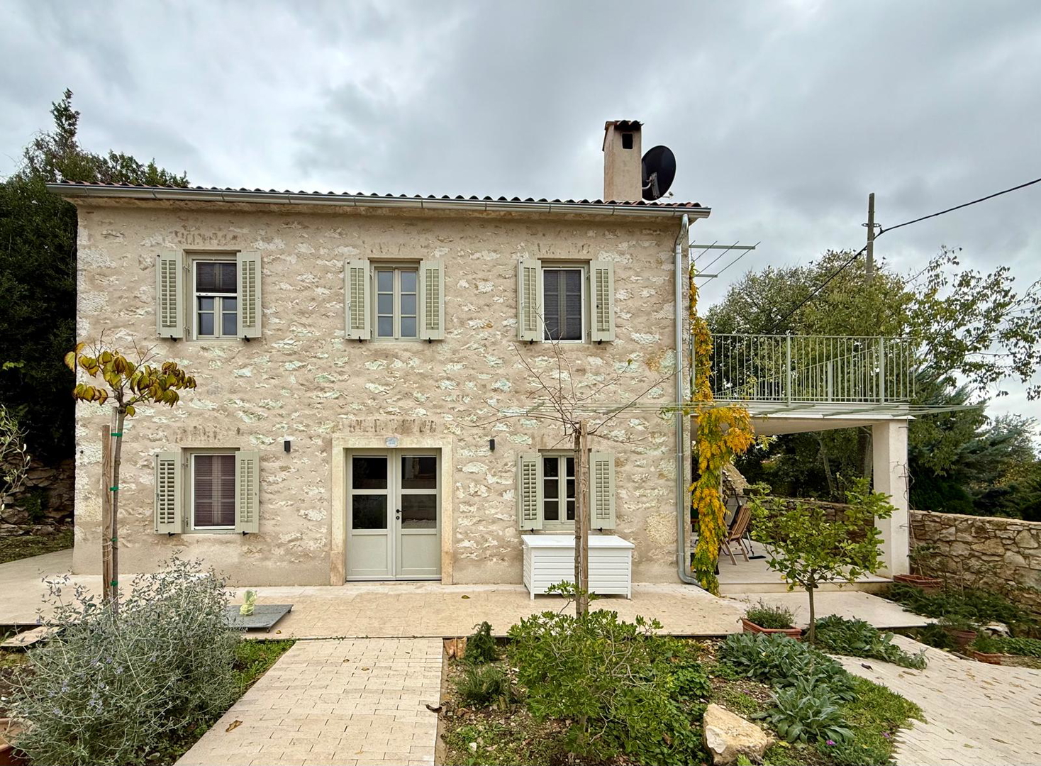 Neues Steinhaus in Brtonigla mit Meerblick