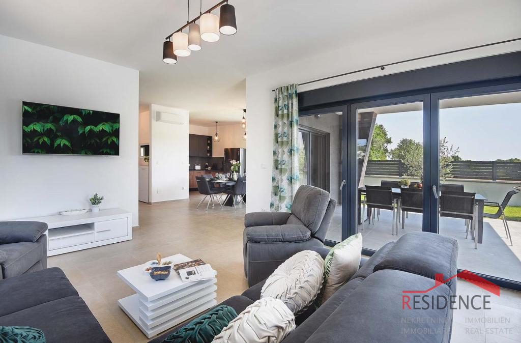 Jadreški, beautiful new villa with swimming pool