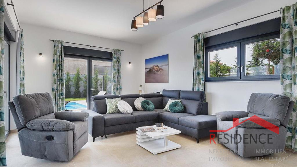 Jadreški, bellissima villa nuova con piscina