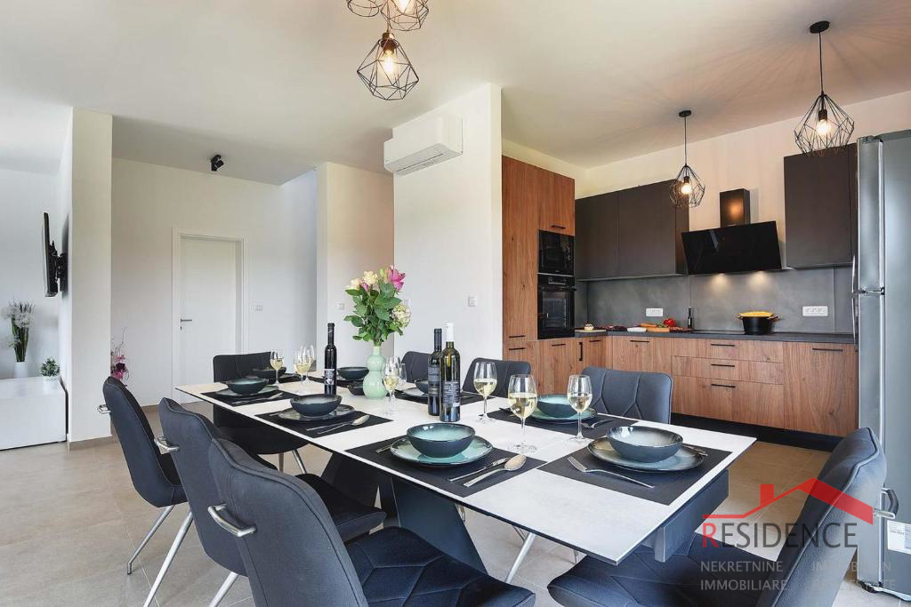 Jadreški, beautiful new villa with swimming pool