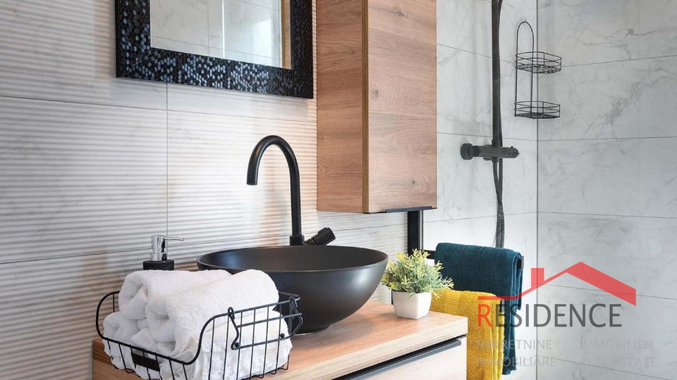 Jadreški, bellissima villa nuova con piscina