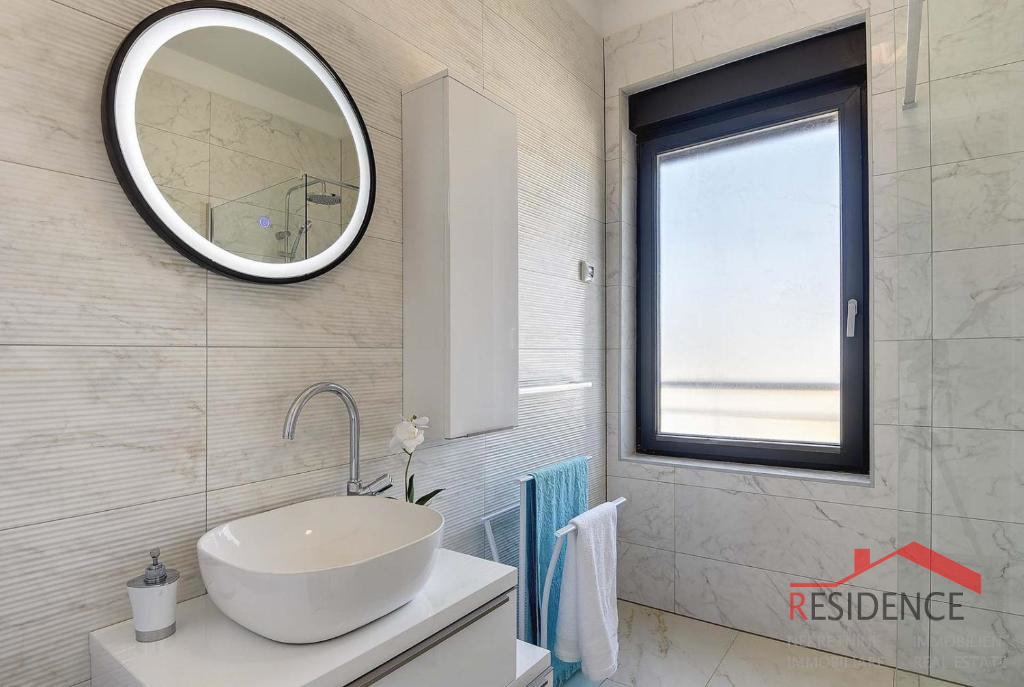 Jadreški, beautiful new villa with swimming pool