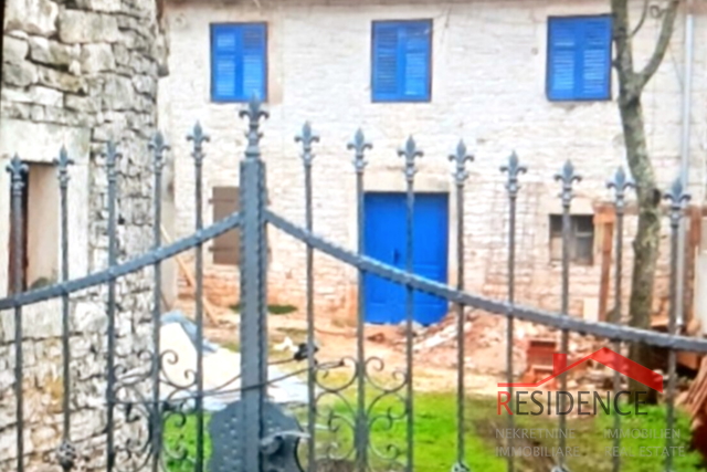 Žminj, Istrian stone house, outbuilding, garden