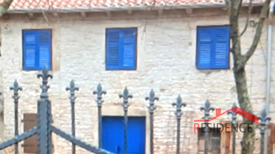 Žminj,  istarska kamena kuća, pomoćni objekt, okućnica