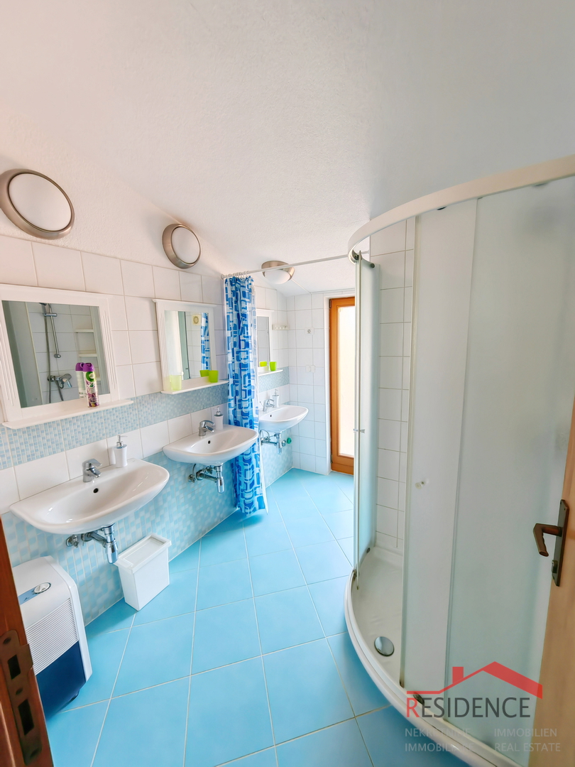 Villa mit großem Anwesen, geeignet für Gesundheits- und Wellnesstourismus – Region Svetvinčenat