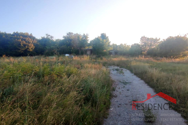 Land, 5389 m2, For Sale, Pazin - Zabrežani