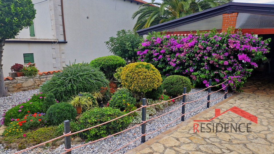 House, 195 m2, For Sale, Medulin - Banjole