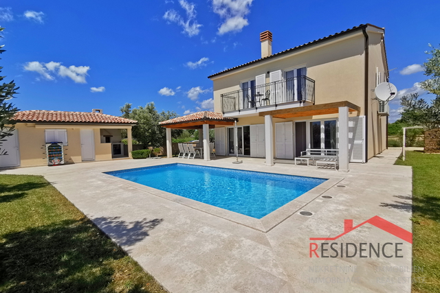 Dignano, una bellissima nuova casa con piscina, vista mare – Isole Brioni