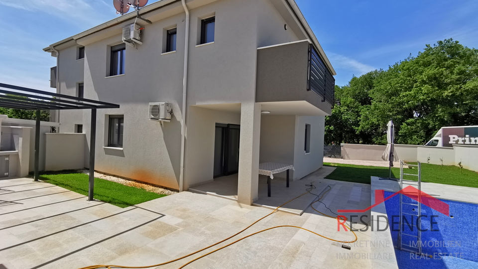 House, 170 m2, For Sale, Medulin - Pomer