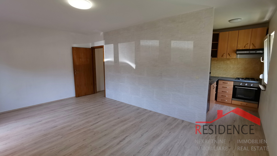 Štinjan, ground floor apartment, 2 bedrooms