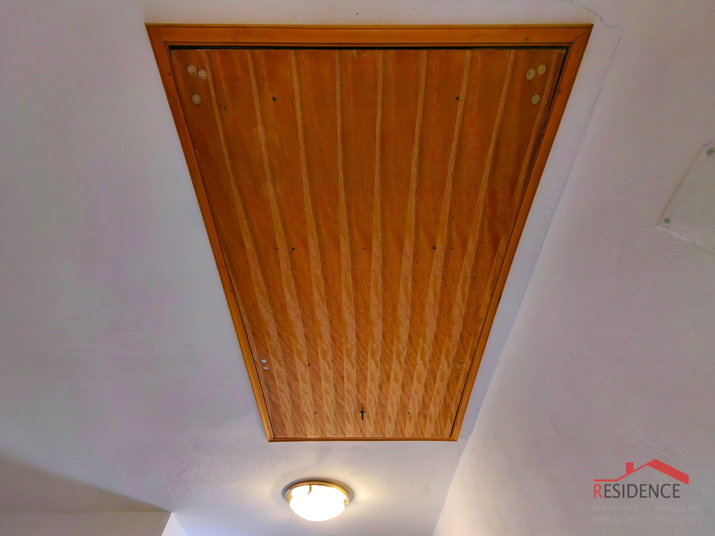 EKSKLUZIVNA PRODAJA KUĆE U BANJOLAMA, POGLED NA MORE