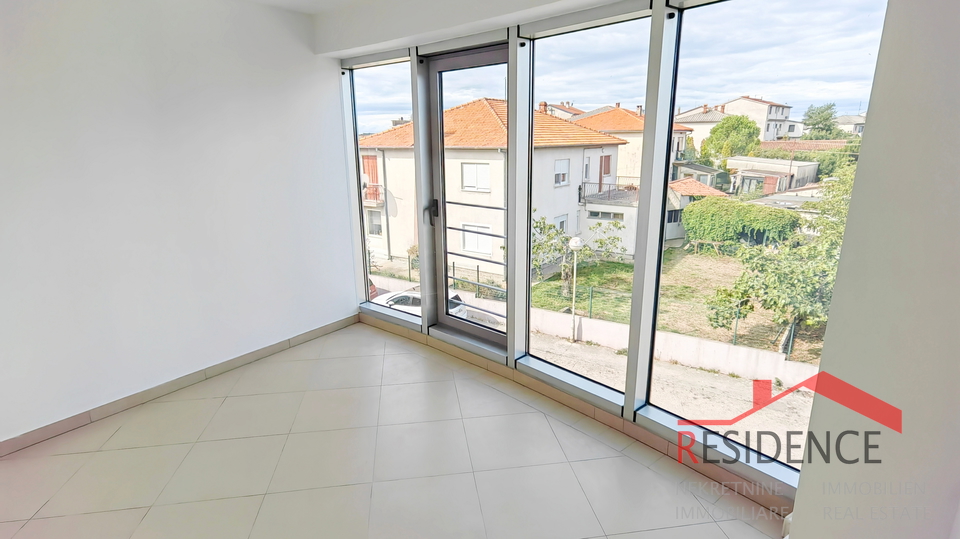 Veli Vrh, Three-room apartment in a new building