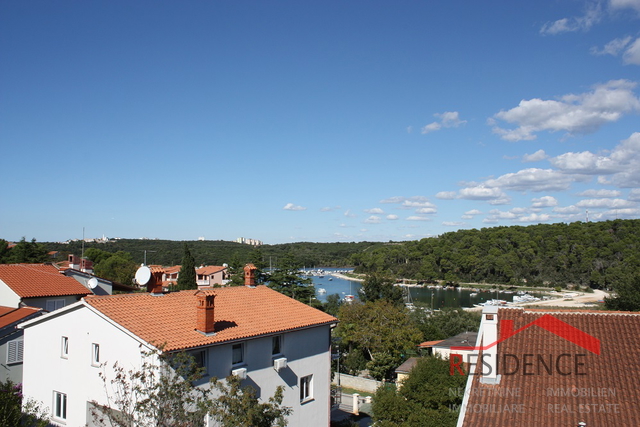 Banjole, apartment in the attic, sea view