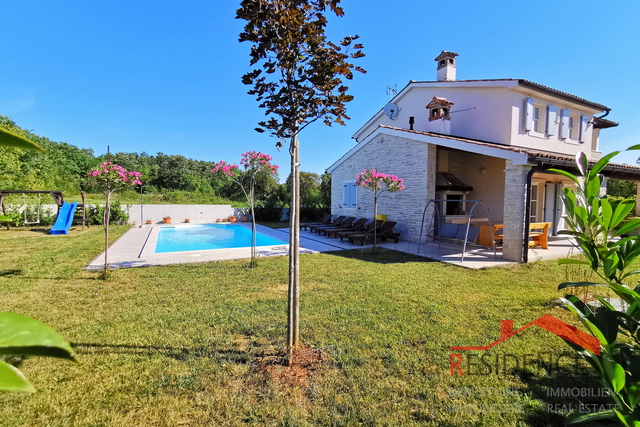 KRNICA - DINTORNI, BELLA NUOVA VILLA CON PISCINA