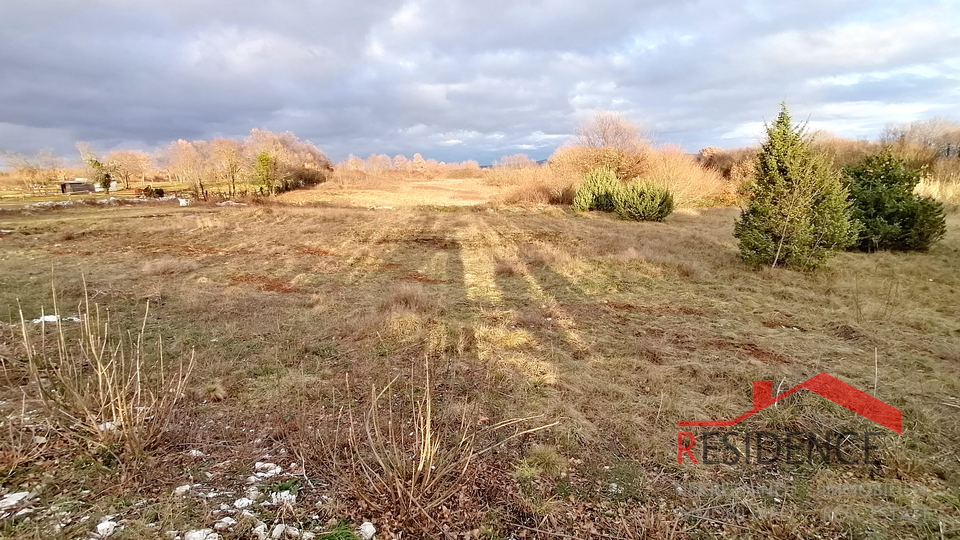 HRELJIĆI, BUILDING LAND