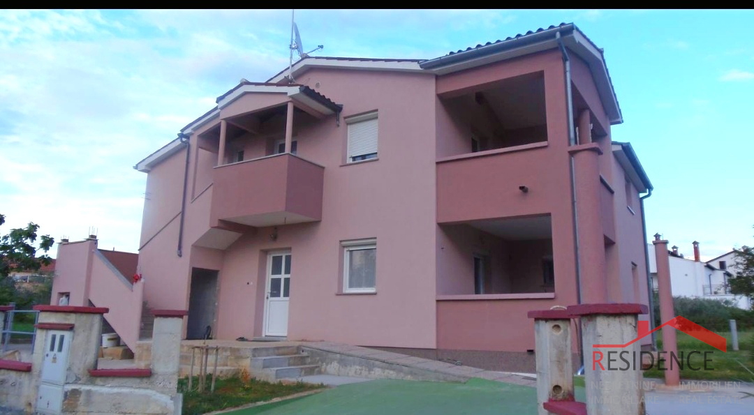 PULA - FONDOLE, DETACHED HOUSE WITH SEA VIEW