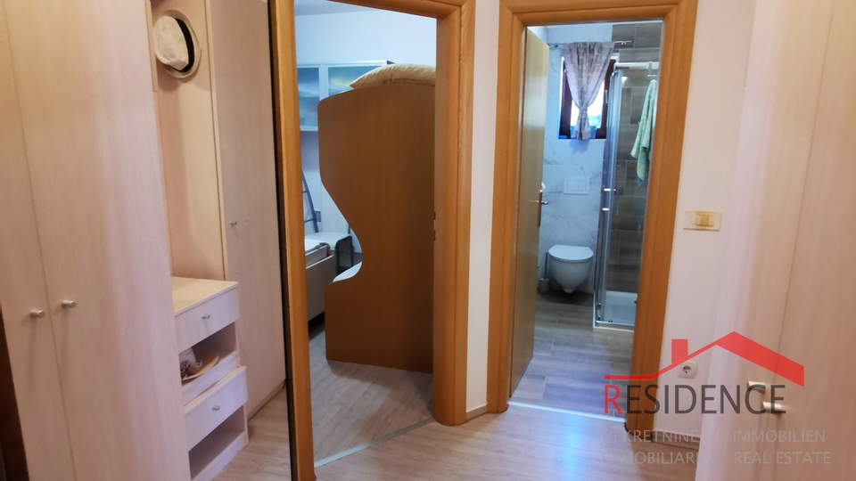 Banjole - Volme, apartma z vrtom, blizu morja