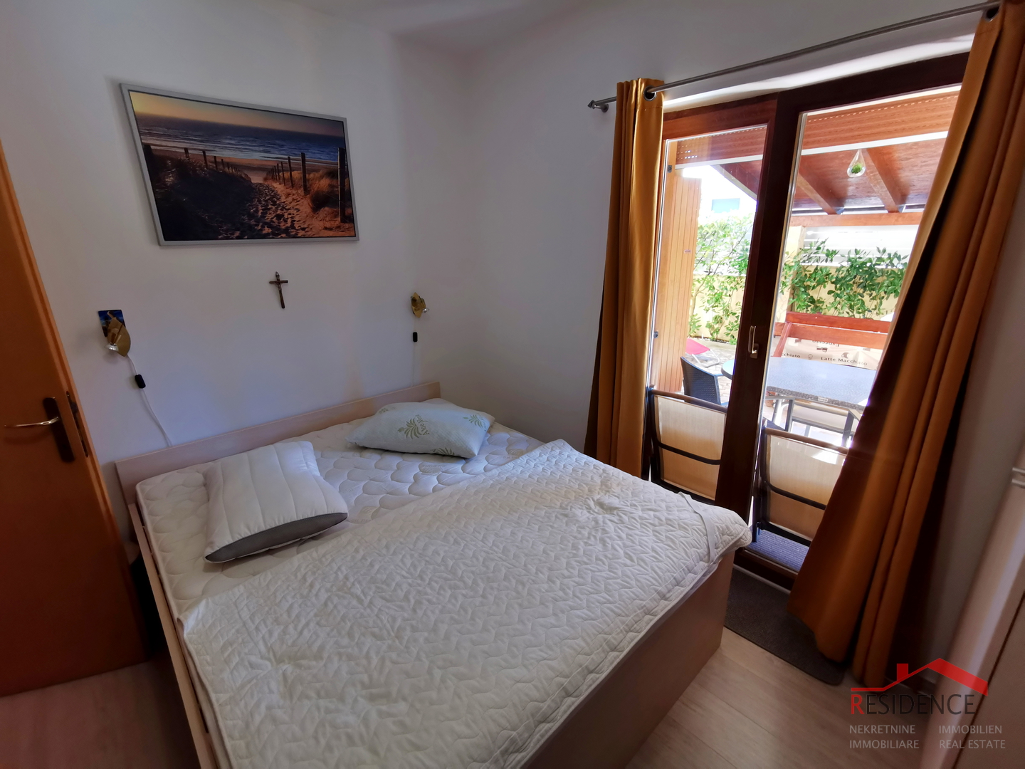 Ekskluzivna prodaja stana s vrtom u Banjolama - Volme