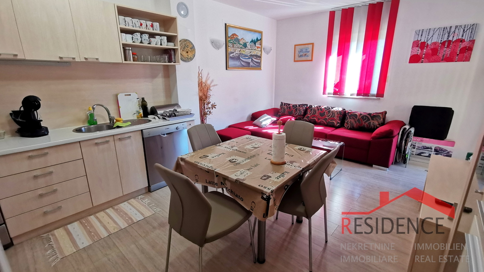 Banjole - Volme, apartma z vrtom, blizu morja