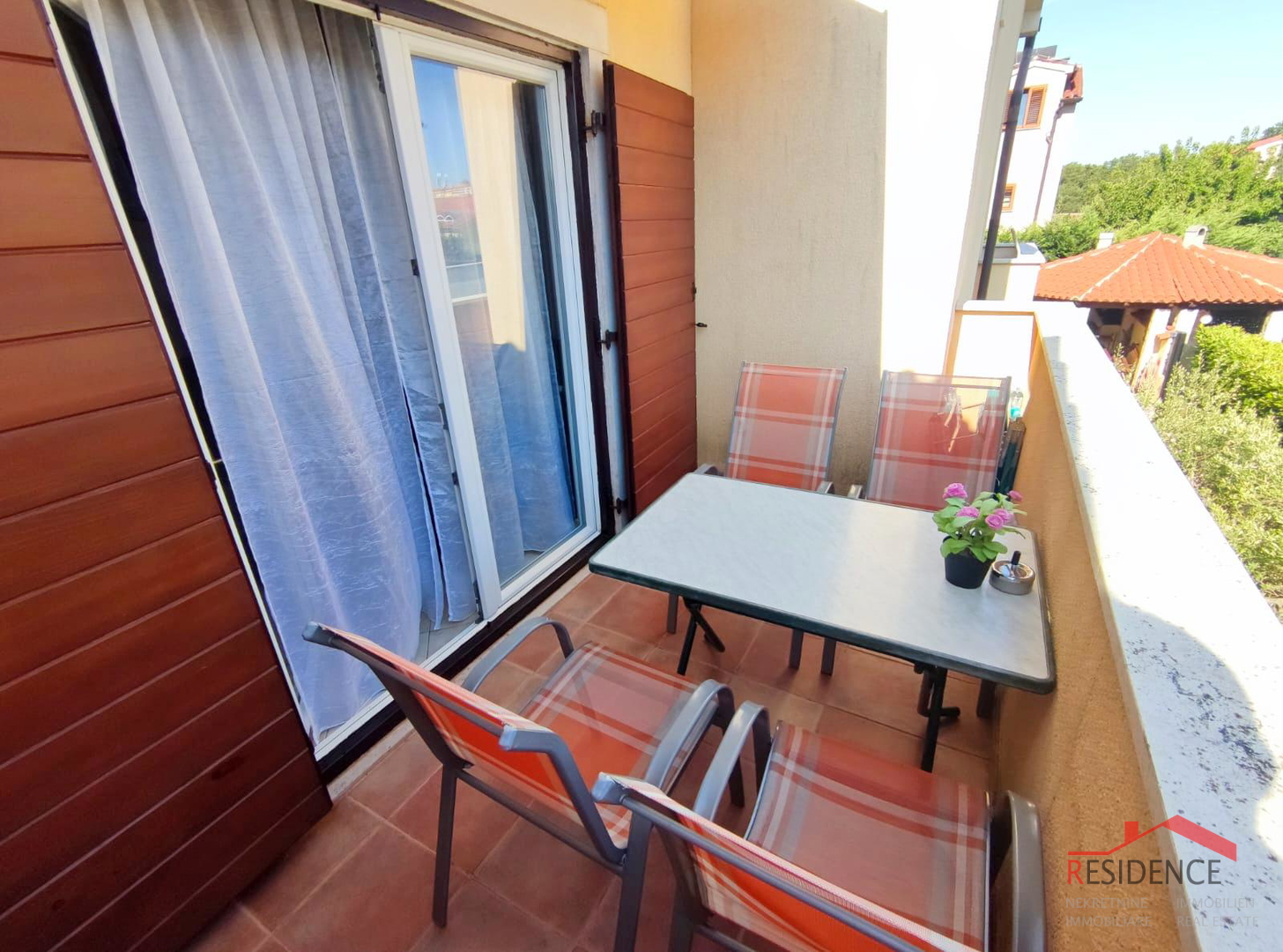 Apartment in Volme with swimming pool, near the sea