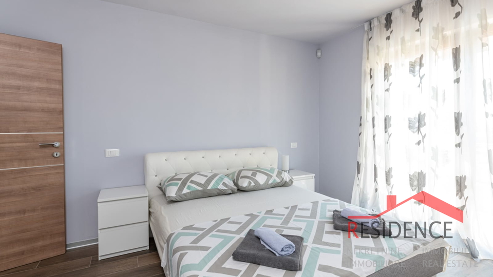 Apartman, Volme, Banjole, blizu morja, 1. nadstropje