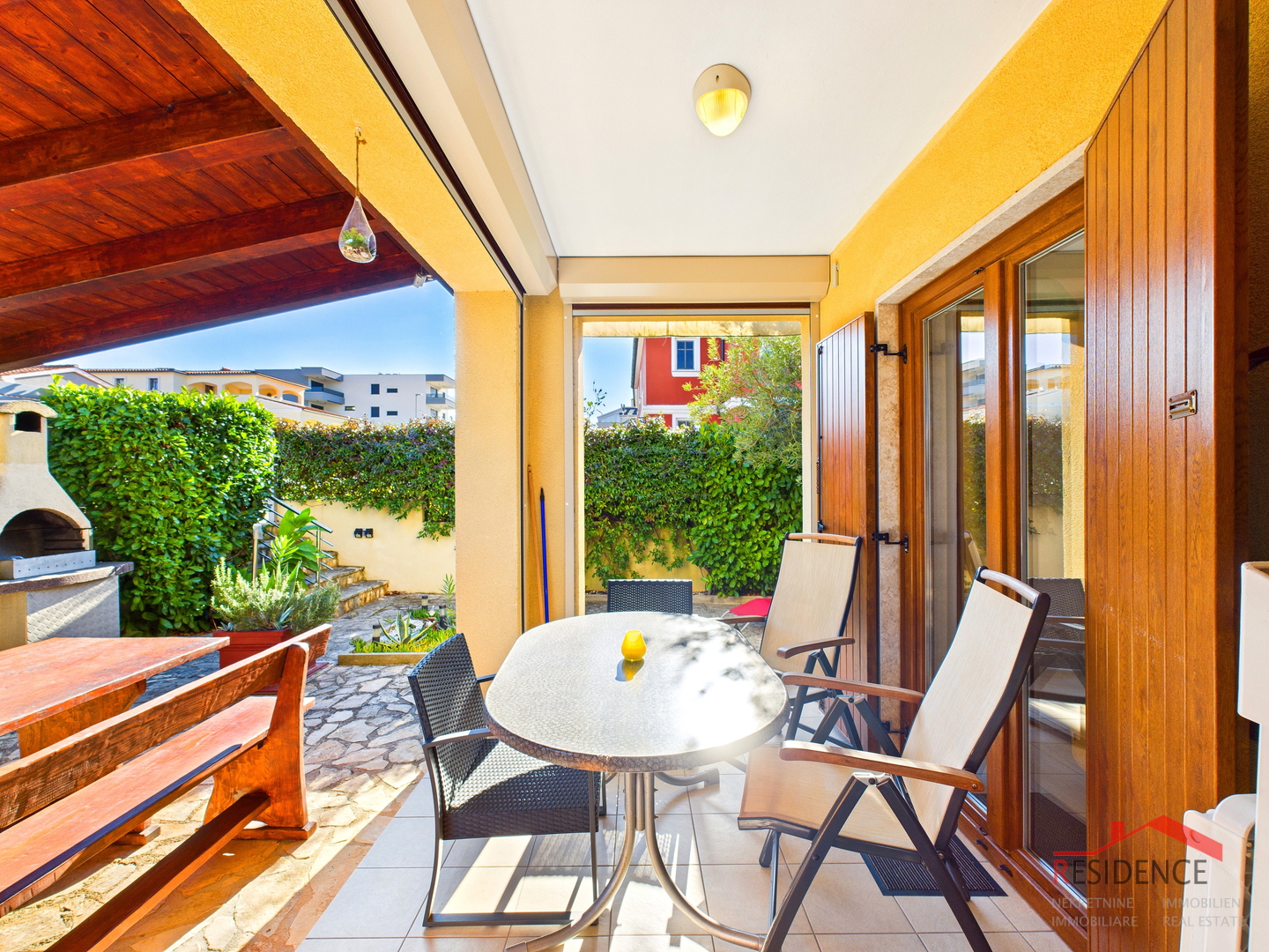 Exclusive sale of an apartment with a garden in Banjole - Volme