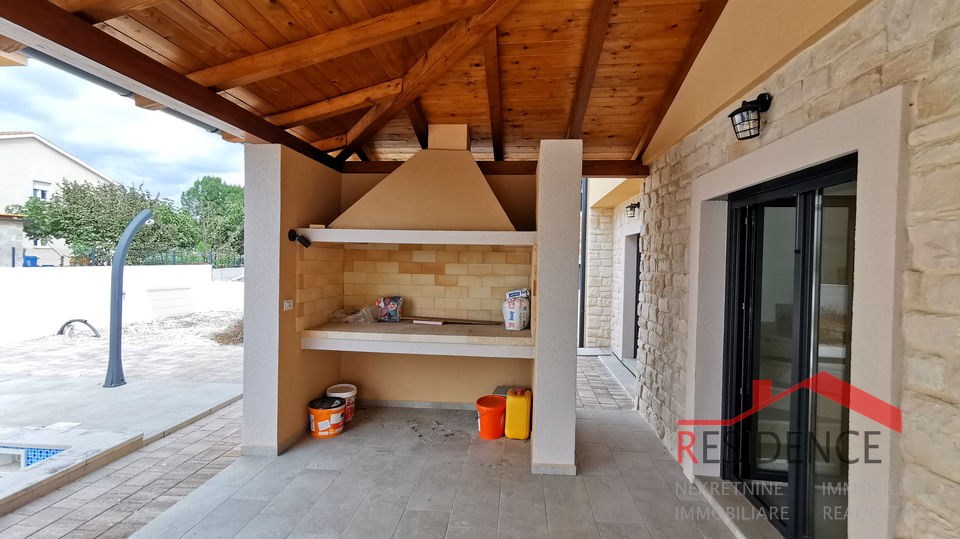 Juršići, Umgebung, neues Einfamilienhaus mit Swimmingpool
