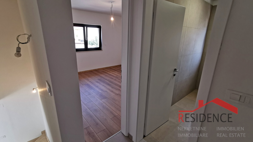 Juršići, Umgebung, neues Einfamilienhaus mit Swimmingpool