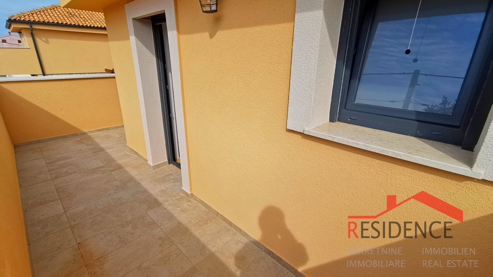 Juršići, Umgebung, neues Einfamilienhaus mit Swimmingpool