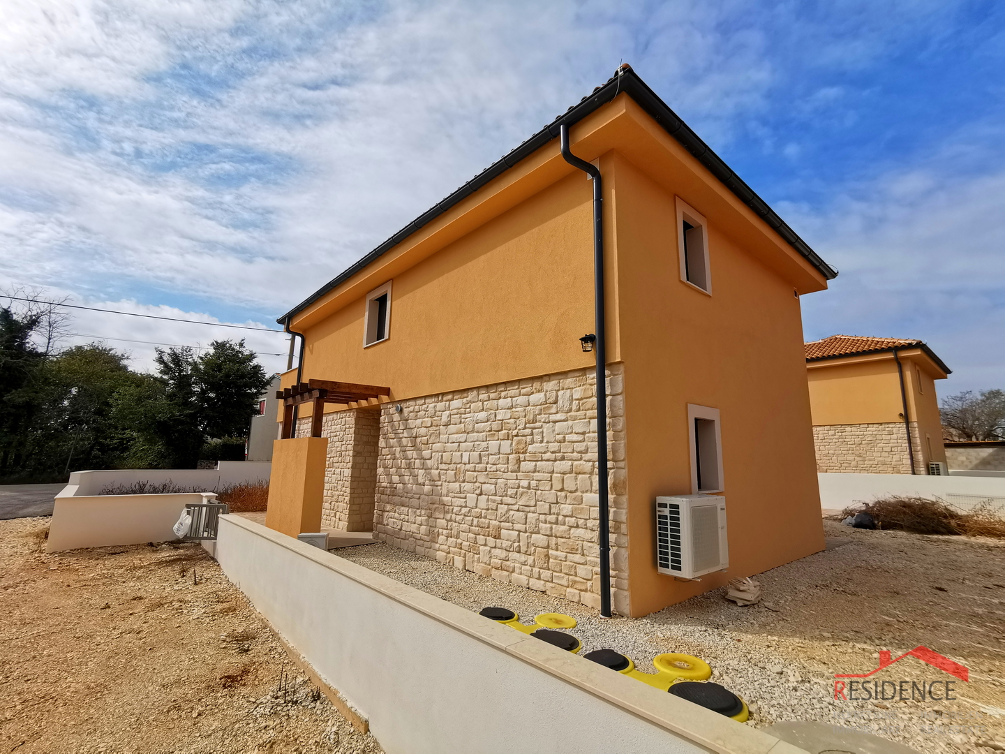 Juršići, Umgebung, neues Einfamilienhaus mit Swimmingpool