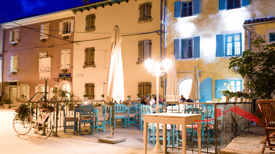 Fažana,  Heritage Hotel, udaljen od mora 100 metara