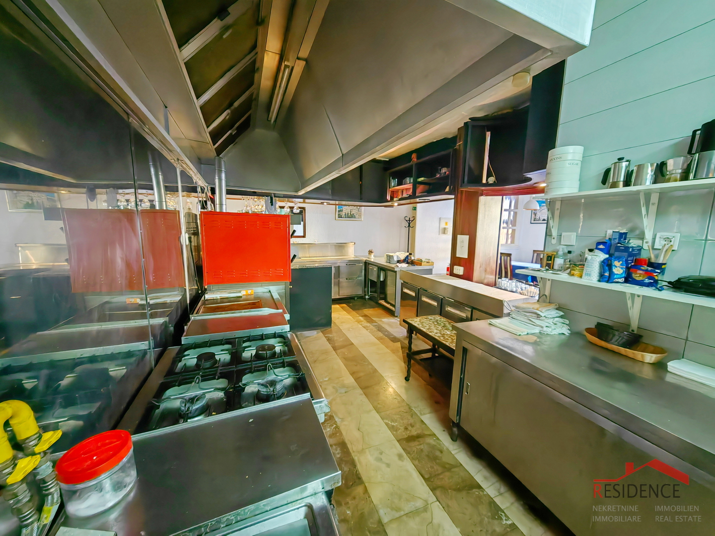 Pula, hotel v centru mesta