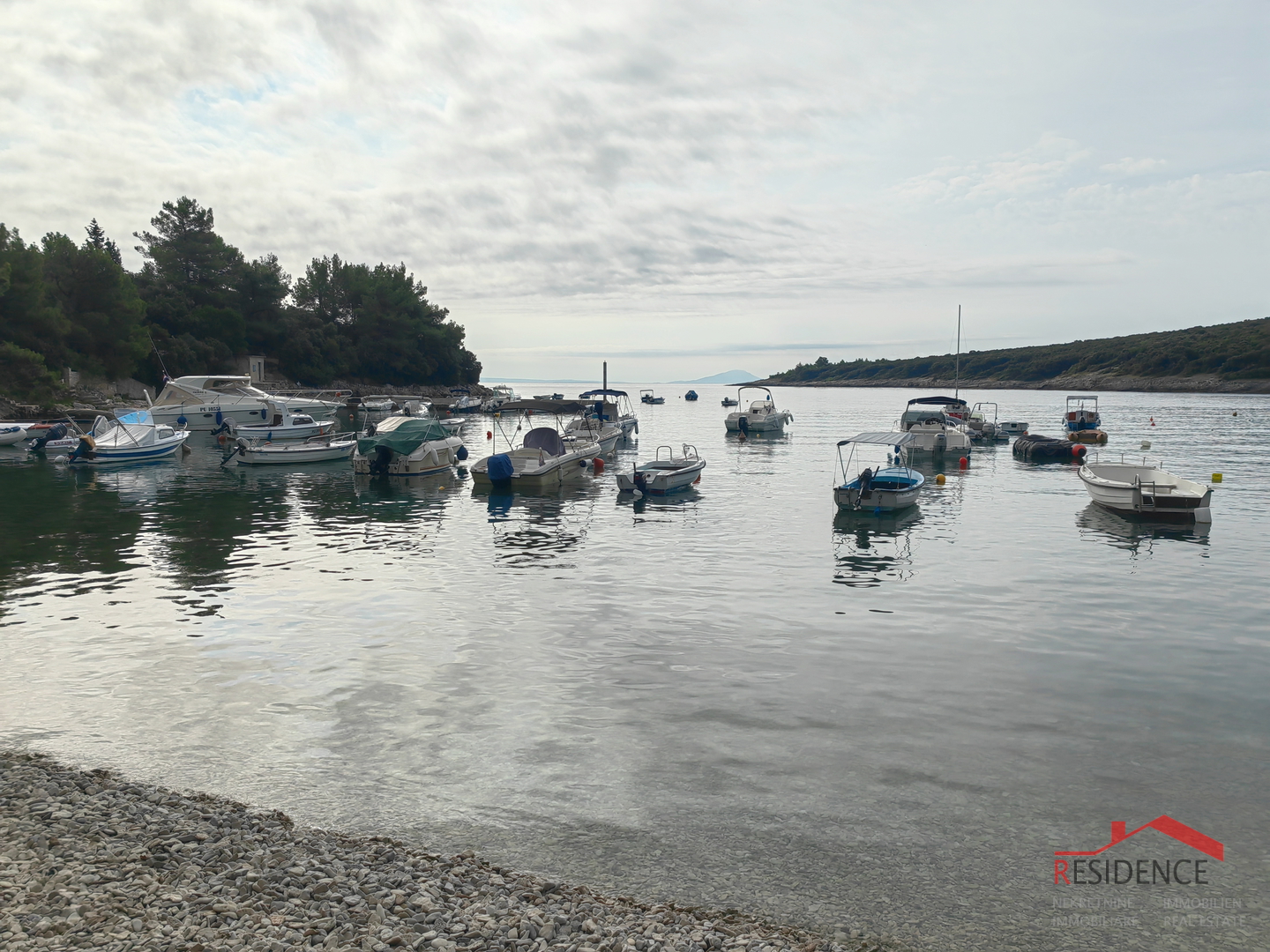 Duga uvala, poljoprivredno zemljište blizu mora