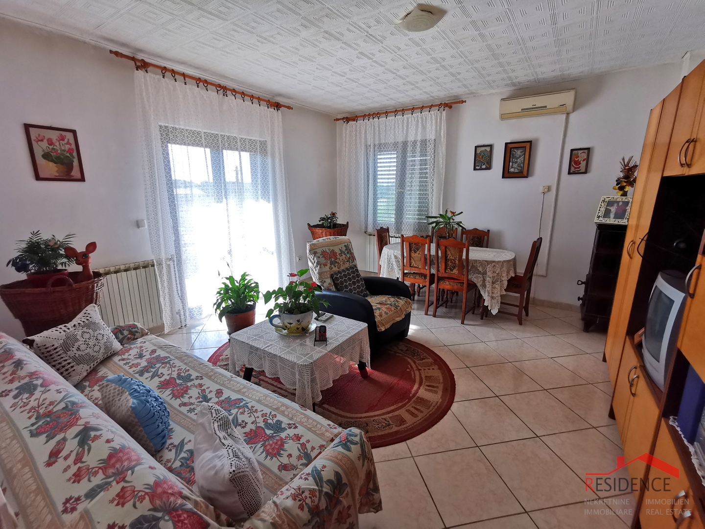 House in Jadreški, residential - commercial purposes