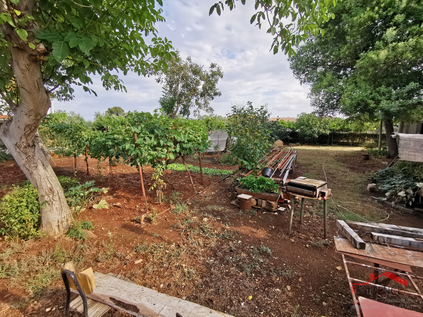 House in Jadreški, residential - commercial purposes