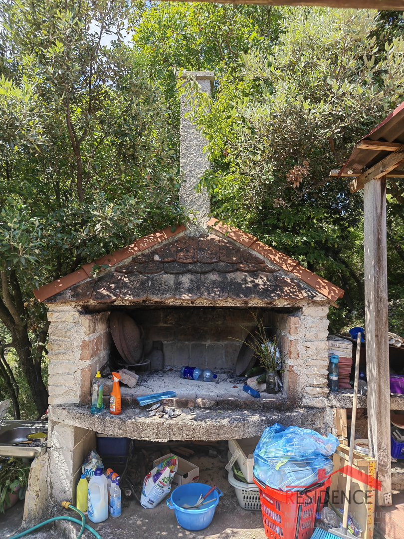 Kavran, samostojeća vikendica