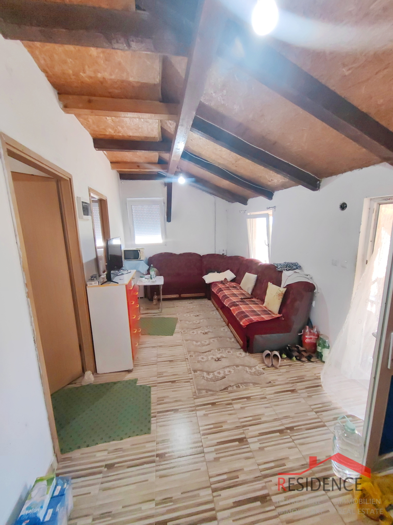 Kavran, samostojeća vikendica