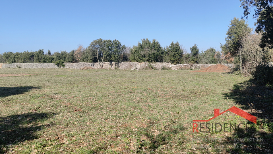 Terreno agricolo a Kavran