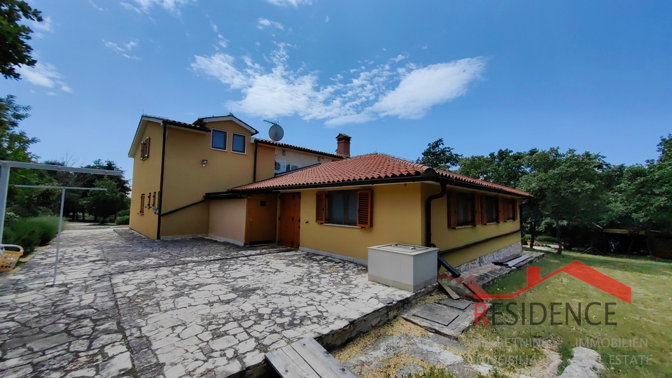 House, 200 m2, For Rent, Svetvinčenat