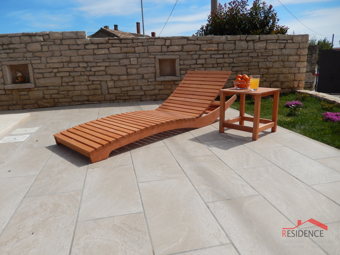 Beautiful Holiday House with Swimming Pool in Ližnjan