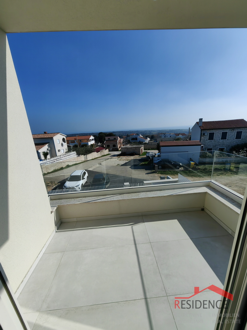 Ližnjan, nova villa s bazenom i pogledom na more