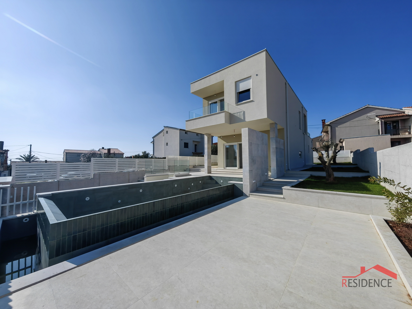 Ližnjan, nova villa s bazenom i pogledom na more