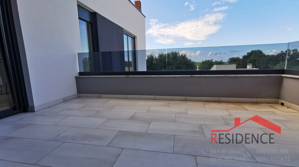 Ližnjan, modern duplex house with swimming pool